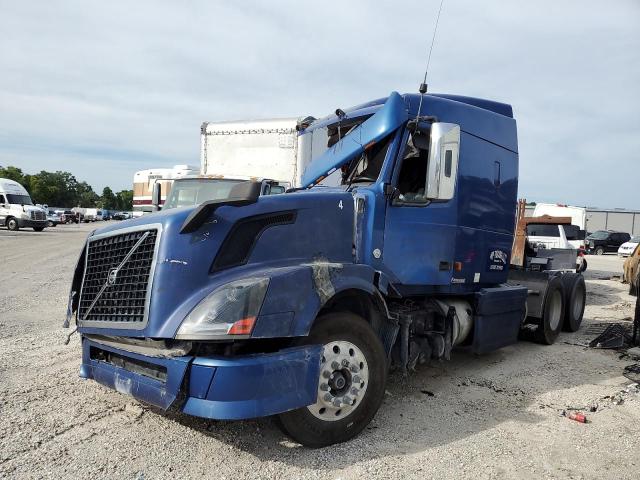 4V4NC9GH07N480457 - 2007 VOLVO VN VNL BLUE photo 2