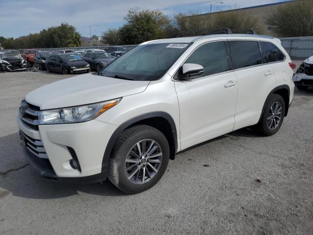 2017 TOYOTA HIGHLANDER SE, 