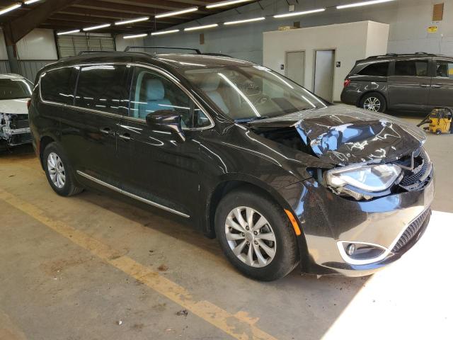 2C4RC1BG3HR654135 - 2017 CHRYSLER PACIFICA TOURING L BLACK photo 4