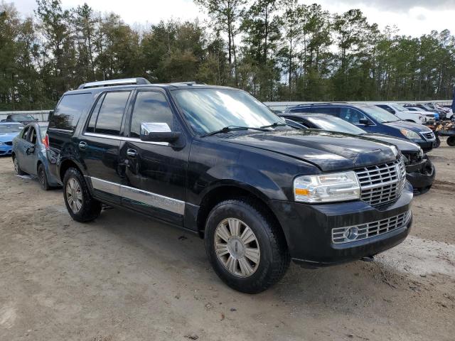 5LMJJ2H56EEL00982 - 2014 LINCOLN NAVIGATOR BLACK photo 4