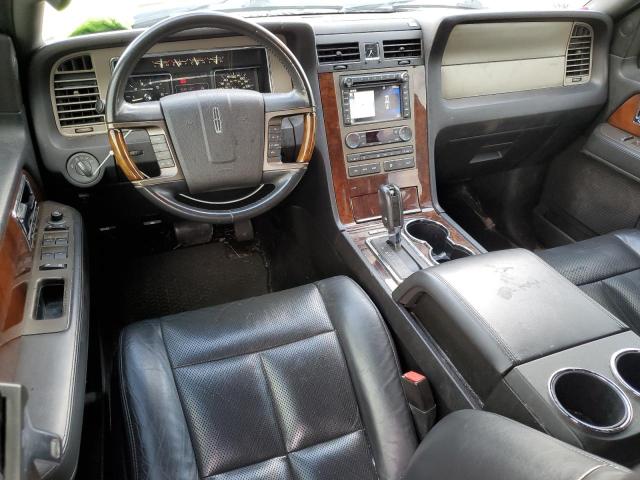 5LMJJ2H56EEL00982 - 2014 LINCOLN NAVIGATOR BLACK photo 8