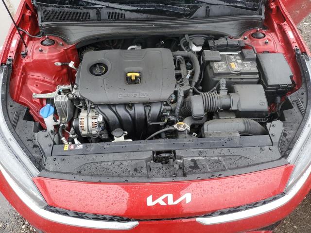 3KPF24ADXPE512959 - 2023 KIA FORTE LX RED photo 11