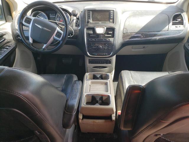 2A4RR8DG3BR702240 - 2011 CHRYSLER TOWN & COU TOURING L SILVER photo 8