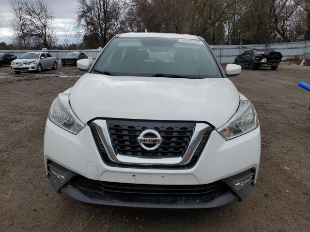 3N1CP5CU9KL538225 - 2019 NISSAN KICKS S WHITE photo 5