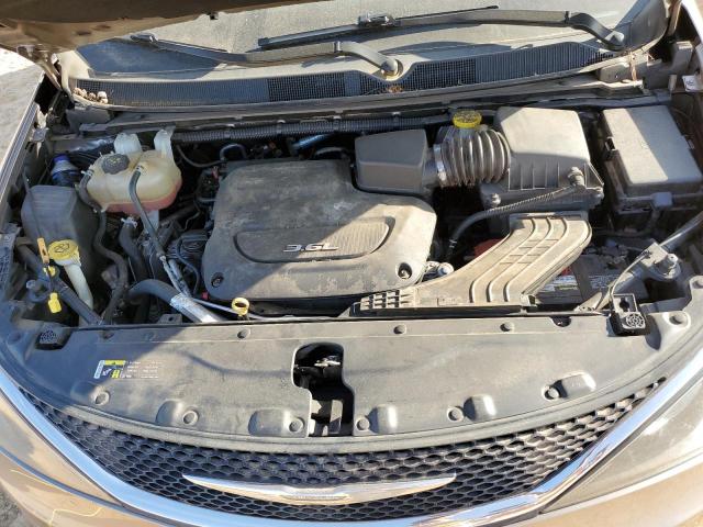 2C4RC1DG4HR550685 - 2017 CHRYSLER PACIFICA TOURING BROWN photo 11