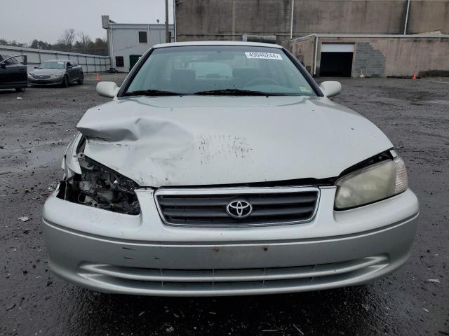 4T1BG22KXYU002627 - 2000 TOYOTA CAMRY CE SILVER photo 5