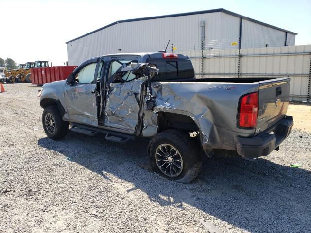 1GCGTEEN0J1251748 - 2018 CHEVROLET COLORADO ZR2 SILVER photo 2