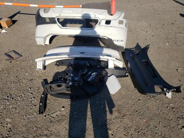 WBXYH9C08L5R41704 - 2020 BMW X2 SDRIVE28I WHITE photo 12