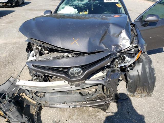 4T1B11HK5KU741138 - 2019 TOYOTA CAMRY L GRAY photo 11