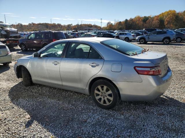 4T1BE46K47U071677 - 2007 TOYOTA CAMRY CE SILVER photo 2