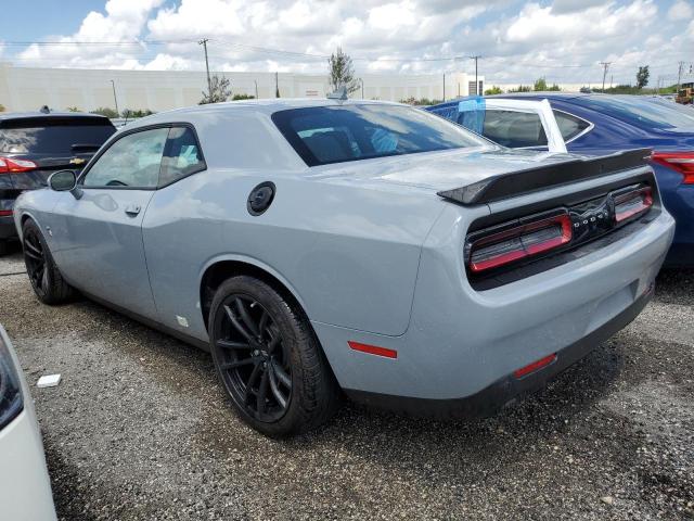 2C3CDZFJ7NH212052 - 2022 DODGE CHALLENGER R/T SCAT PACK GRAY photo 2