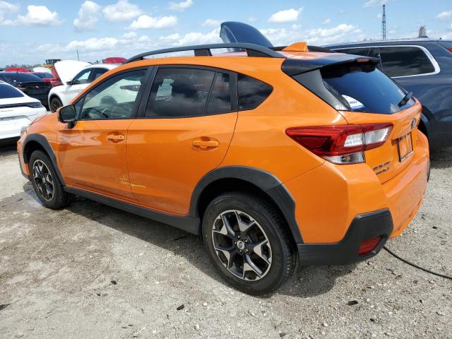 JF2GTACC5JH243633 - 2018 SUBARU CROSSTREK PREMIUM ORANGE photo 2