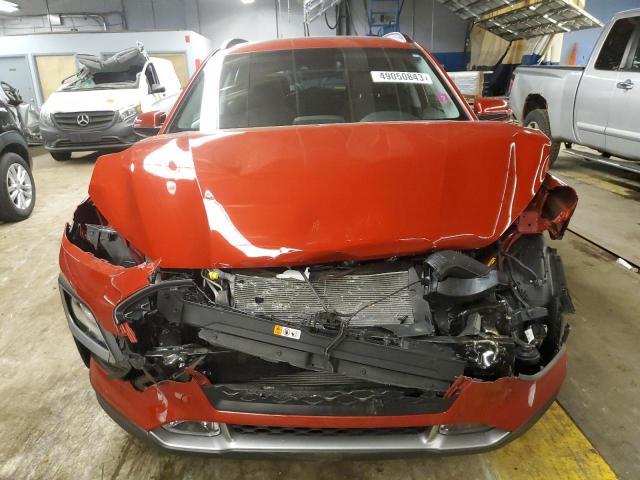 KM8K6CAA2MU687735 - 2021 HYUNDAI KONA SEL PLUS RED photo 5