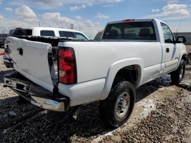 1GCHC24U27E114310 - 2007 CHEVROLET SILVERADO C2500 HEAVY DUTY WHITE photo 3