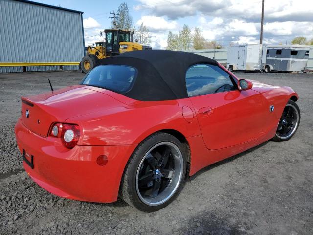 4USBT53585LT28089 - 2005 BMW Z4 3.0 Czerwony zdjęcie 3