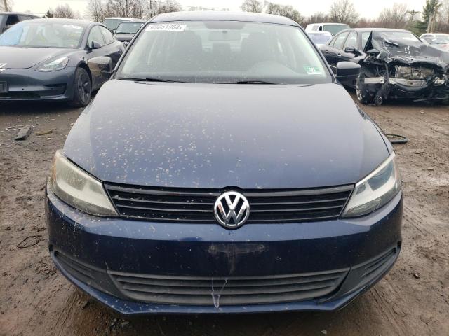 3VW2K7AJ6EM393653 - 2014 VOLKSWAGEN JETTA BASE BLUE photo 5