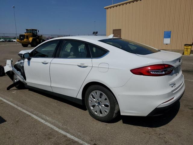 3FA6P0G79LR249383 - 2020 FORD FUSION S WHITE photo 2