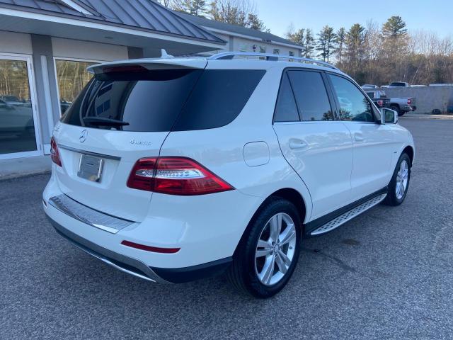 4JGDA5HB8CA030679 - 2012 MERCEDES-BENZ ML 350 4MATIC WHITE photo 4