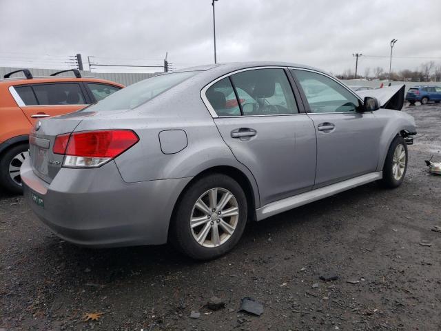 4S3BMAG64B1244485 - 2011 SUBARU LEGACY 2.5I PREMIUM SILVER photo 3