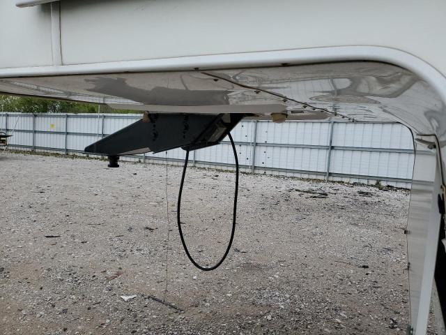 4YDF32527BF630067 - 2011 OUTB TRAVEL TRL WHITE photo 7