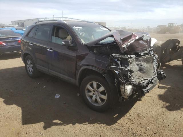 5XYKT3A17BG093590 - 2011 KIA SORENTO BASE BURGUNDY photo 4