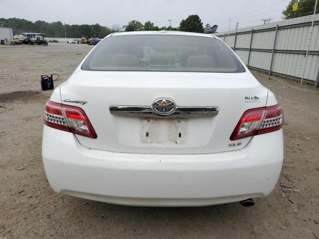 4T4BF3EK3BR096271 - 2011 TOYOTA CAMRY BASE WHITE photo 6