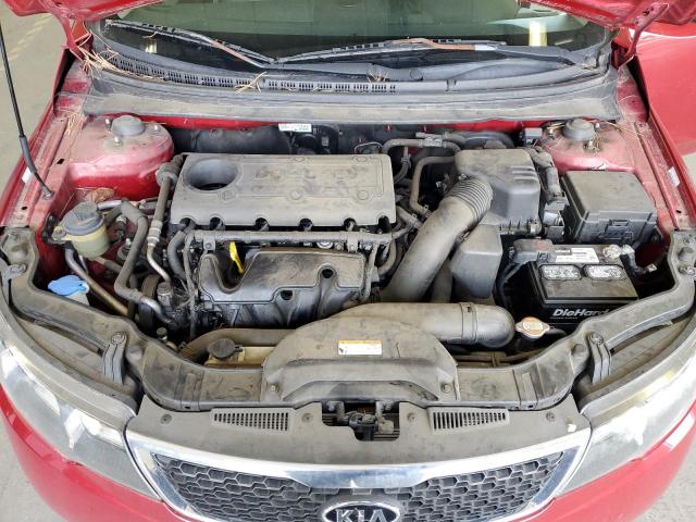 KNAFU4A29B5353068 - 2011 KIA FORTE EX RED photo 11