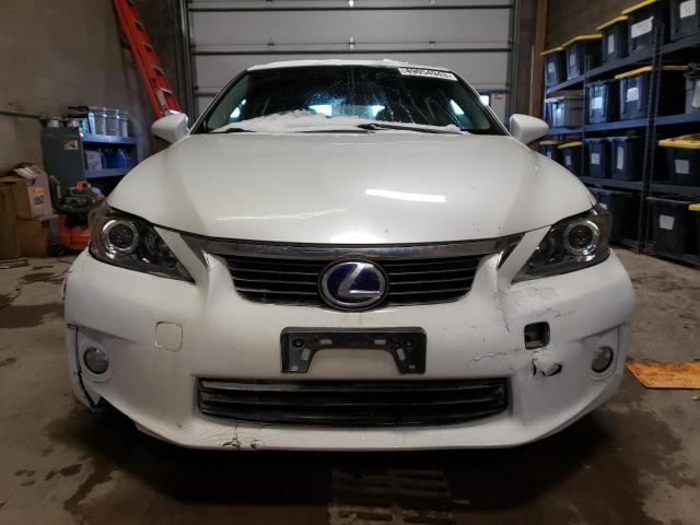 JTHKD5BH0C2064589 - 2012 LEXUS CT 200 WHITE photo 5