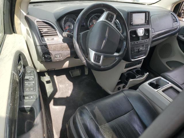 2A4RR8DG5BR619215 - 2011 CHRYSLER TOWN & COU TOURING L BLACK photo 8