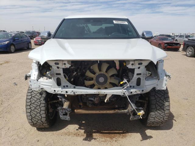 5TFMA5DB7NX026696 - 2022 TOYOTA TUNDRA CREWMAX PLATINUM თეთრი ფოტო 5