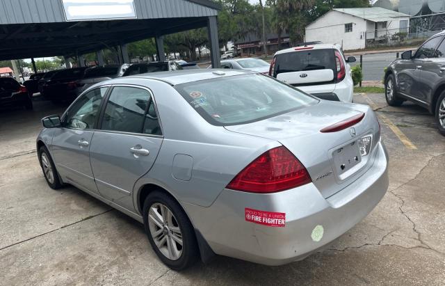 1HGCM56806A082991 - 2006 HONDA ACCORD EX SILVER photo 3