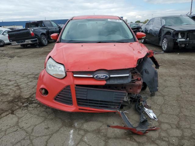 1FADP3F28EL159044 - 2014 FORD FOCUS SE RED photo 5