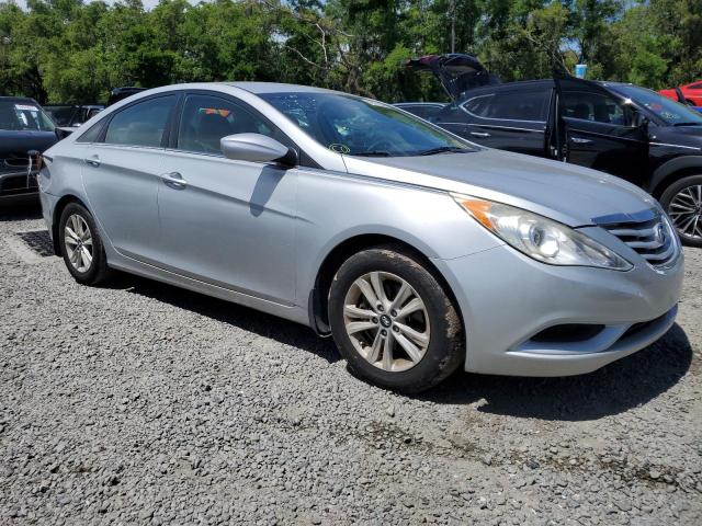 5NPEB4AC8CH466847 - 2012 HYUNDAI SONATA GLS SILVER photo 4