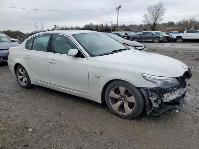 WBANU53558CT11302 - 2008 BMW 528 I WHITE photo 4