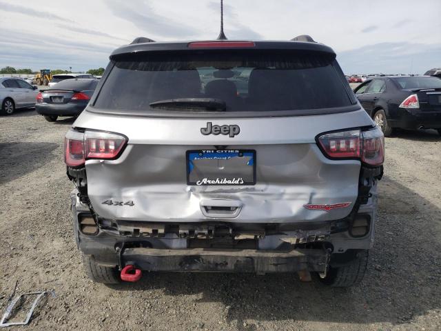 3C4NJDDB4JT441639 - 2018 JEEP COMPASS TRAILHAWK SILVER photo 6