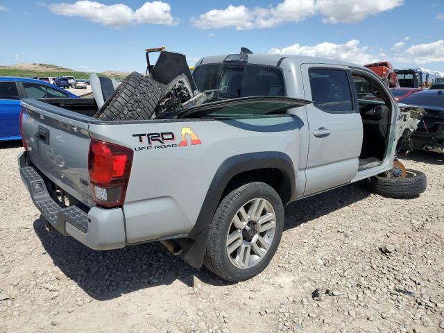 3TMCZ5AN1JM171686 - 2018 TOYOTA TACOMA DOUBLE CAB SILVER photo 3