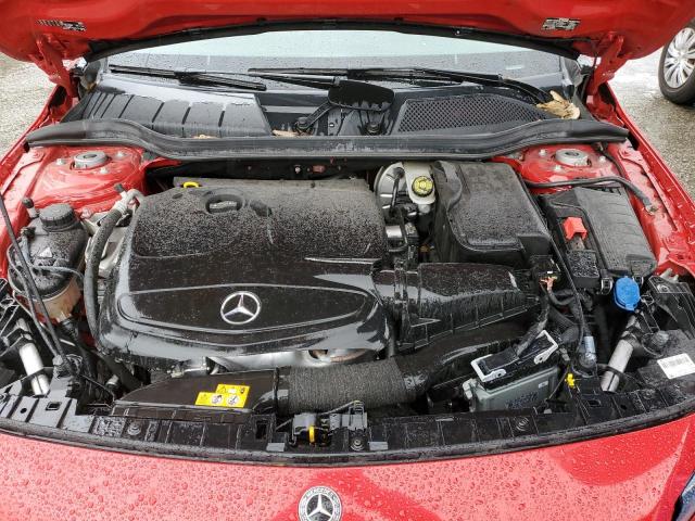 WDCTG4EBXKU010695 - 2019 MERCEDES-BENZ GLA 250 წითელი ფოტო 11