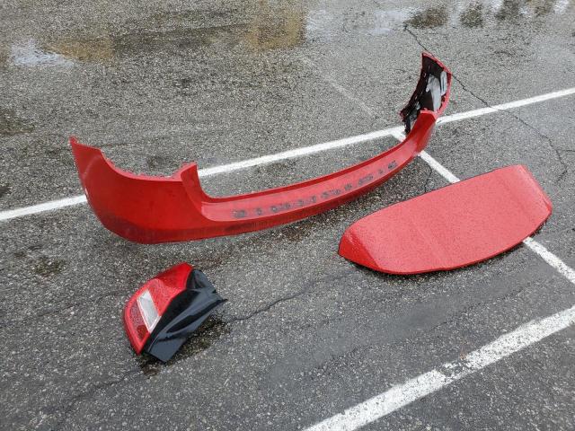 WDCTG4EBXKU010695 - 2019 MERCEDES-BENZ GLA 250 წითელი ფოტო 12