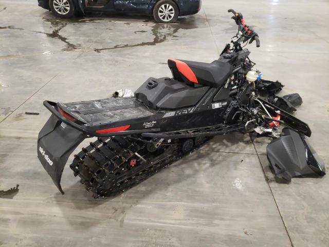 2BPSUALJ7LV000036 - 2020 SKI DOO RENEGADE BLACK photo 4