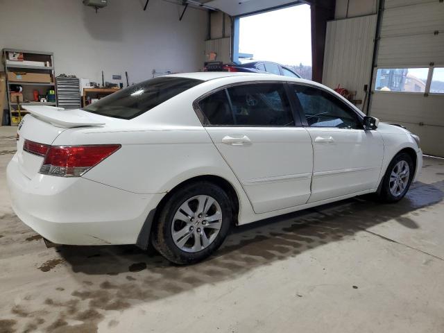 1HGCP2F44BA025514 - 2011 HONDA ACCORD LXP WHITE photo 3