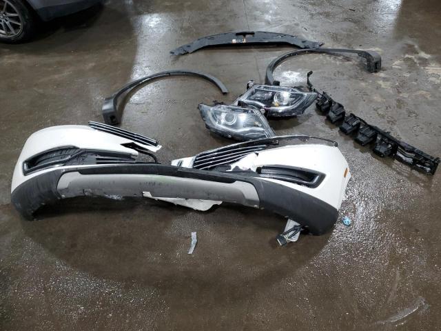 2LMTJ8LPXGBL43716 - 2016 LINCOLN MKX RESERVE WHITE photo 13