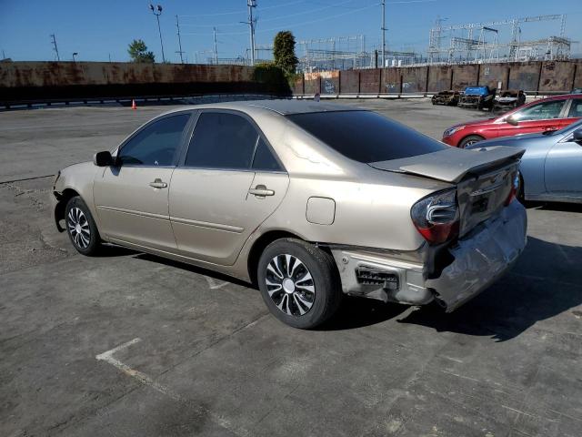 JTDBE32K920105312 - 2002 TOYOTA CAMRY LE GOLD photo 2