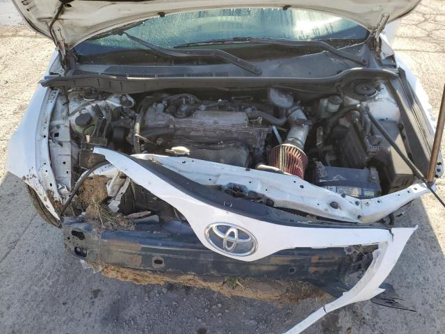 4T1BF3EK8BU760137 - 2011 TOYOTA CAMRY BASE WHITE photo 11