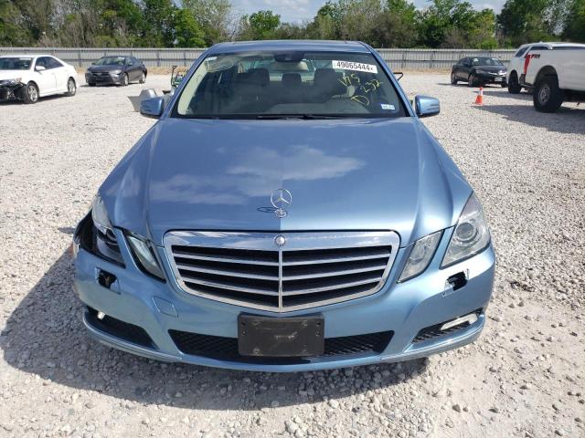 WDDHF5GB6AA175232 - 2010 MERCEDES-BENZ E 350 BLUE photo 5