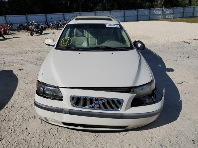 YV1SW61R222248355 - 2002 VOLVO V70 WHITE photo 5