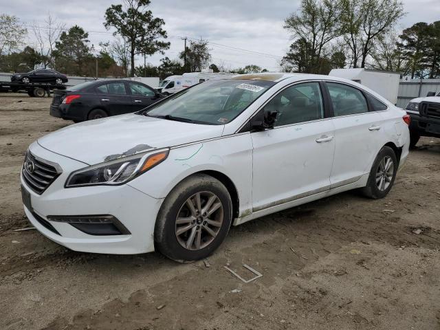 5NPE24AF1FH121013 - 2015 HYUNDAI SONATA SE WHITE photo 1