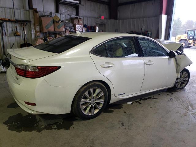 JTHBW1GG0D2014697 - 2013 LEXUS ES 300H WHITE photo 3