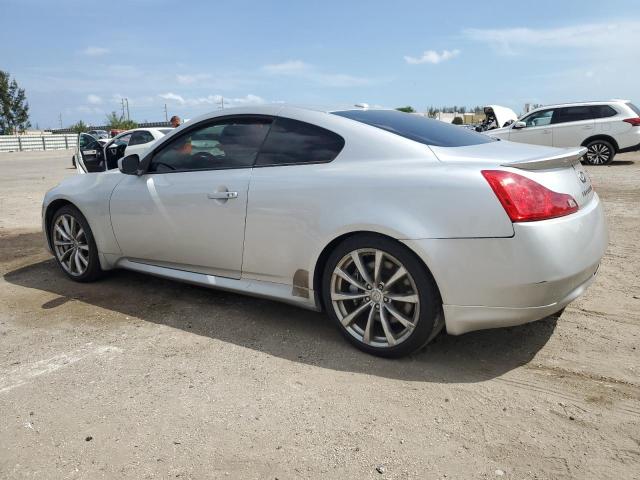 JNKCV64E49M600435 - 2009 INFINITI G37 BASE SILVER photo 2