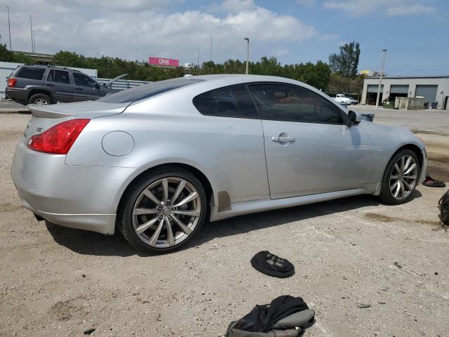 JNKCV64E49M600435 - 2009 INFINITI G37 BASE SILVER photo 3