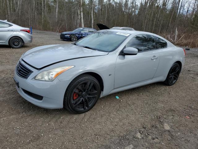 2010 INFINITI G37, 